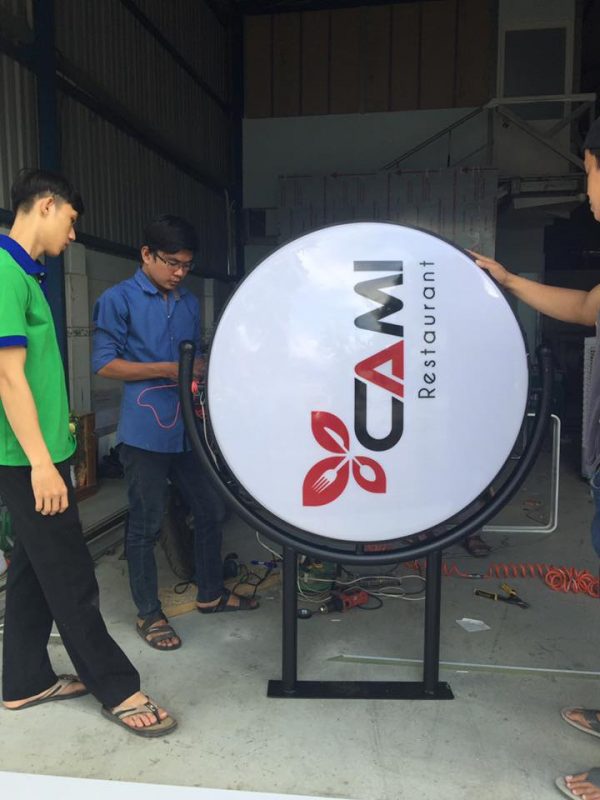 Quảng Cáo Sắc Màu