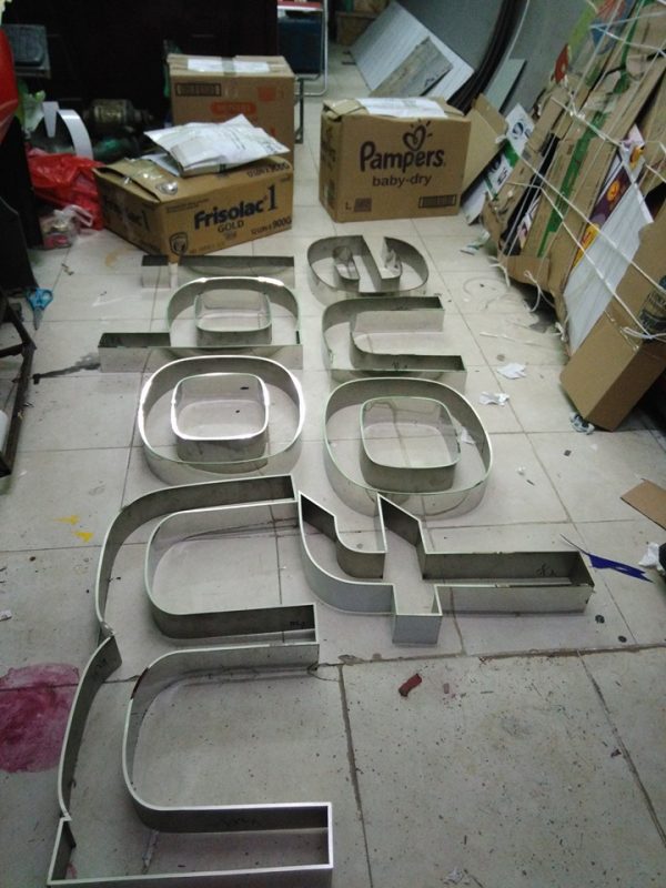 Quảng Cáo Sắc Màu