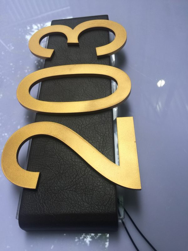 Quảng Cáo Sắc Màu