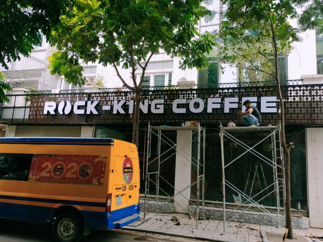 Quảng Cáo Sắc Màu