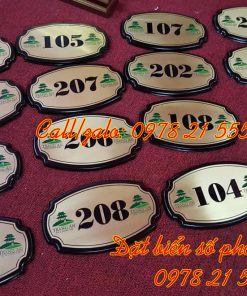 mẫu biển số phòng khách sạn