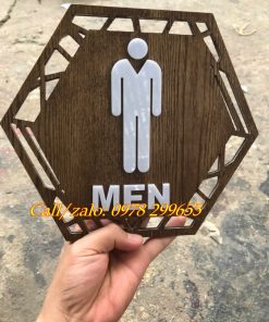 Làm biển Toilet độc lạ
