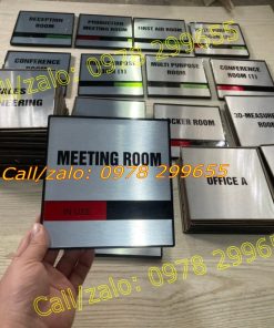 Biển trượt phòng ban, thay đổi nội dung