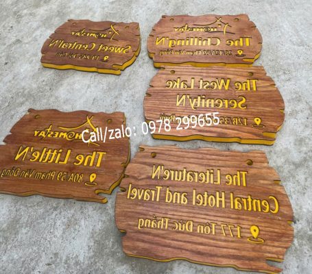 biển gỗ homestay nhỏ đẹp giá rẻ