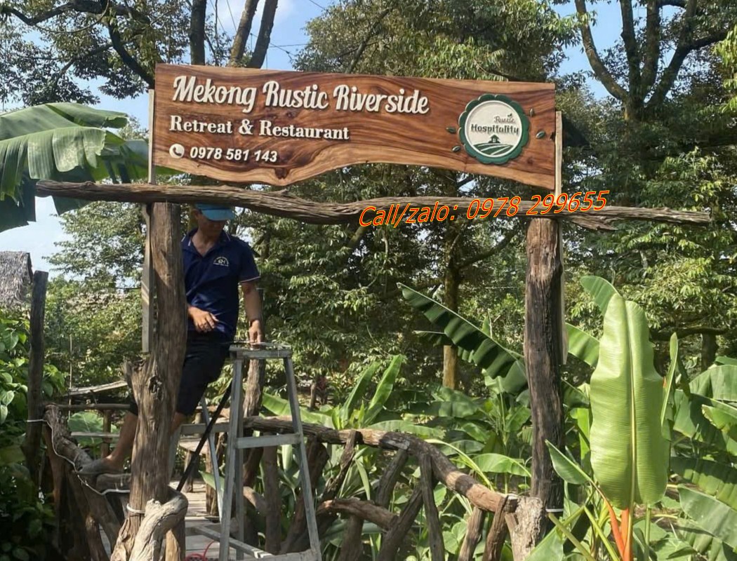 biển gỗ homestay villa đẹp