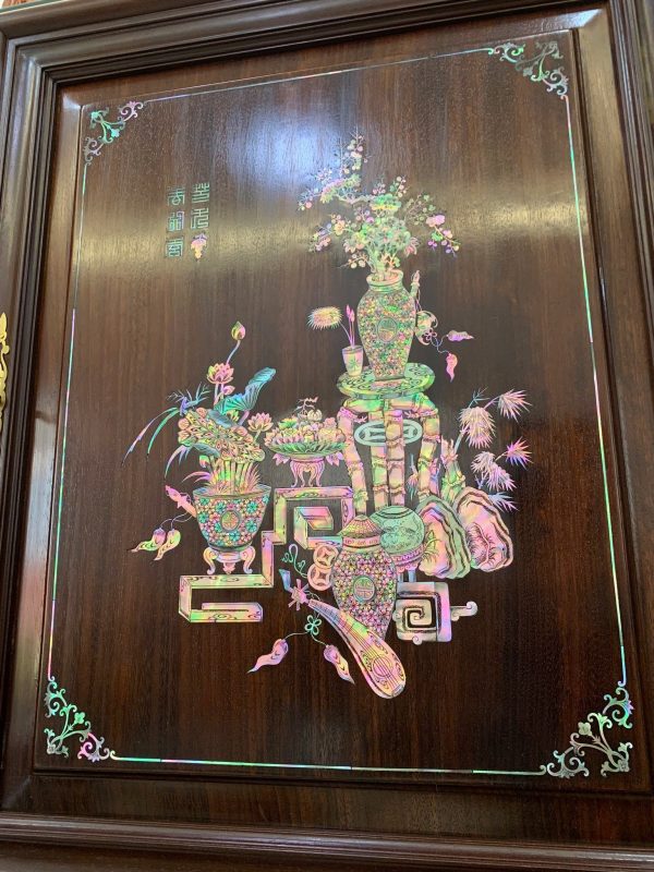 Tủ chè đục tay khảm ốc
