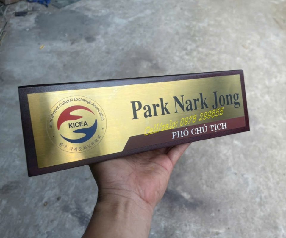Quảng Cáo Sắc Màu