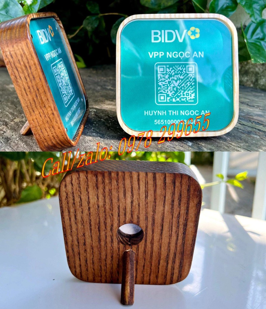 Bảng mã quyét QR code bằng gỗ