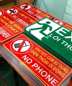 Biển báo cấm hút thuốc No smoking
