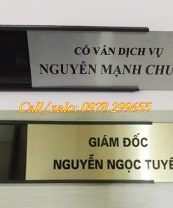 Biển chức danh đặt bàn trượt nội dung