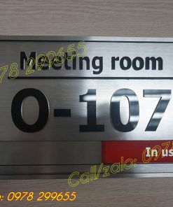 Biển trượt phòng họp bằng inox