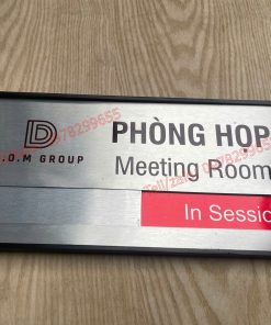 Biển phòng họp trượt thay đổi nội dung