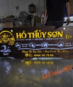 Biển gỗ nhà hàng phát sáng led đẹp