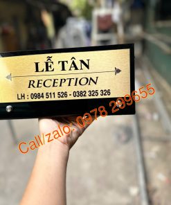 Biển lễ tân, quầy thu ngân